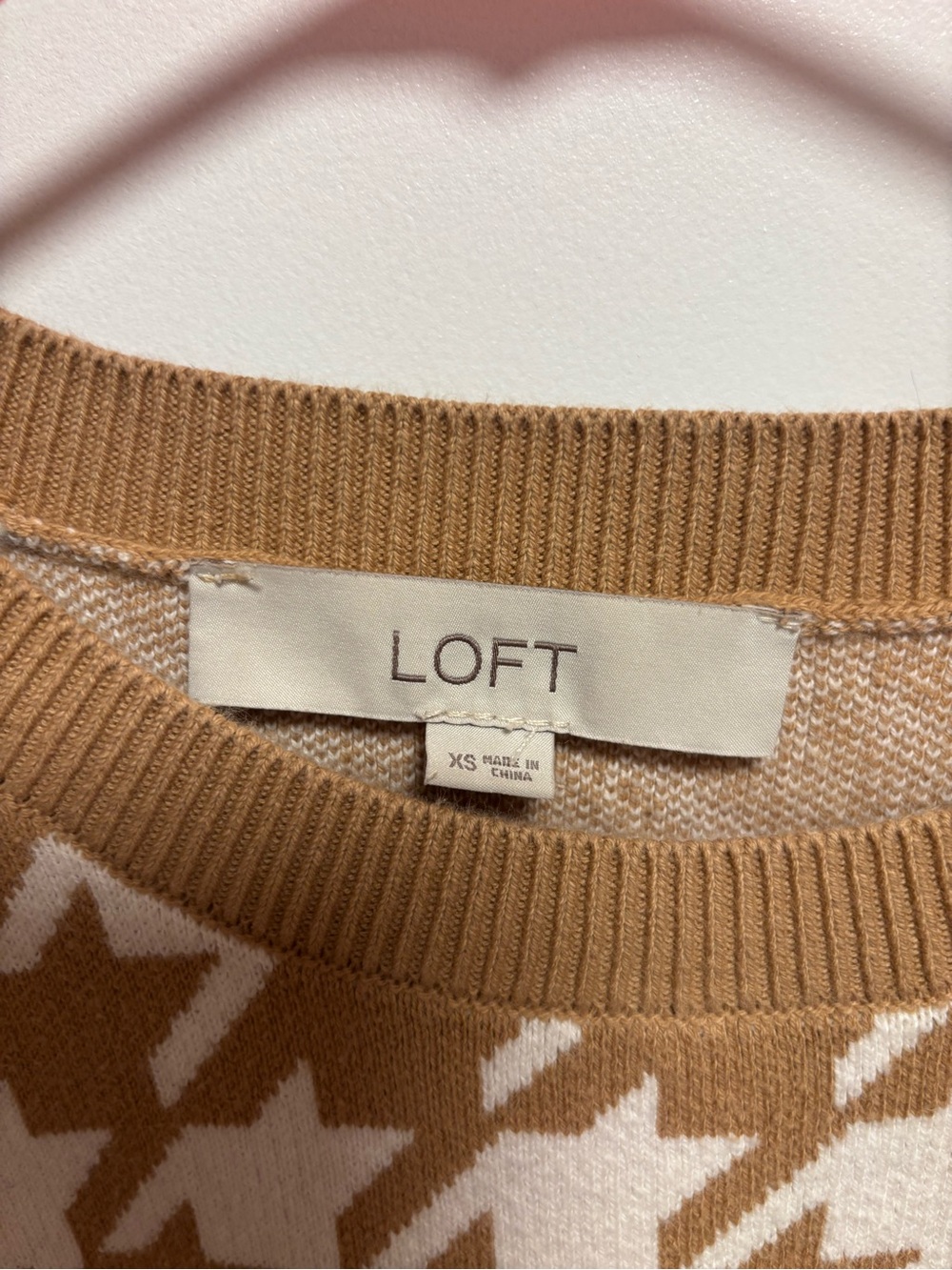 LOFT Camel Cream Houndstooth Puff Sleeve Sweater XS - Picture 5 of 5